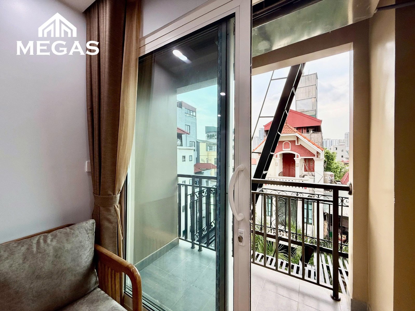 Ảnh 8 — CĂN HỘ 1PN 45M2 BAN CÔNG THOÁNG - NGAY HỒ TÂY, Ô TÔ ĐỖ CỬA TẠI LẠC LONG QUÂN