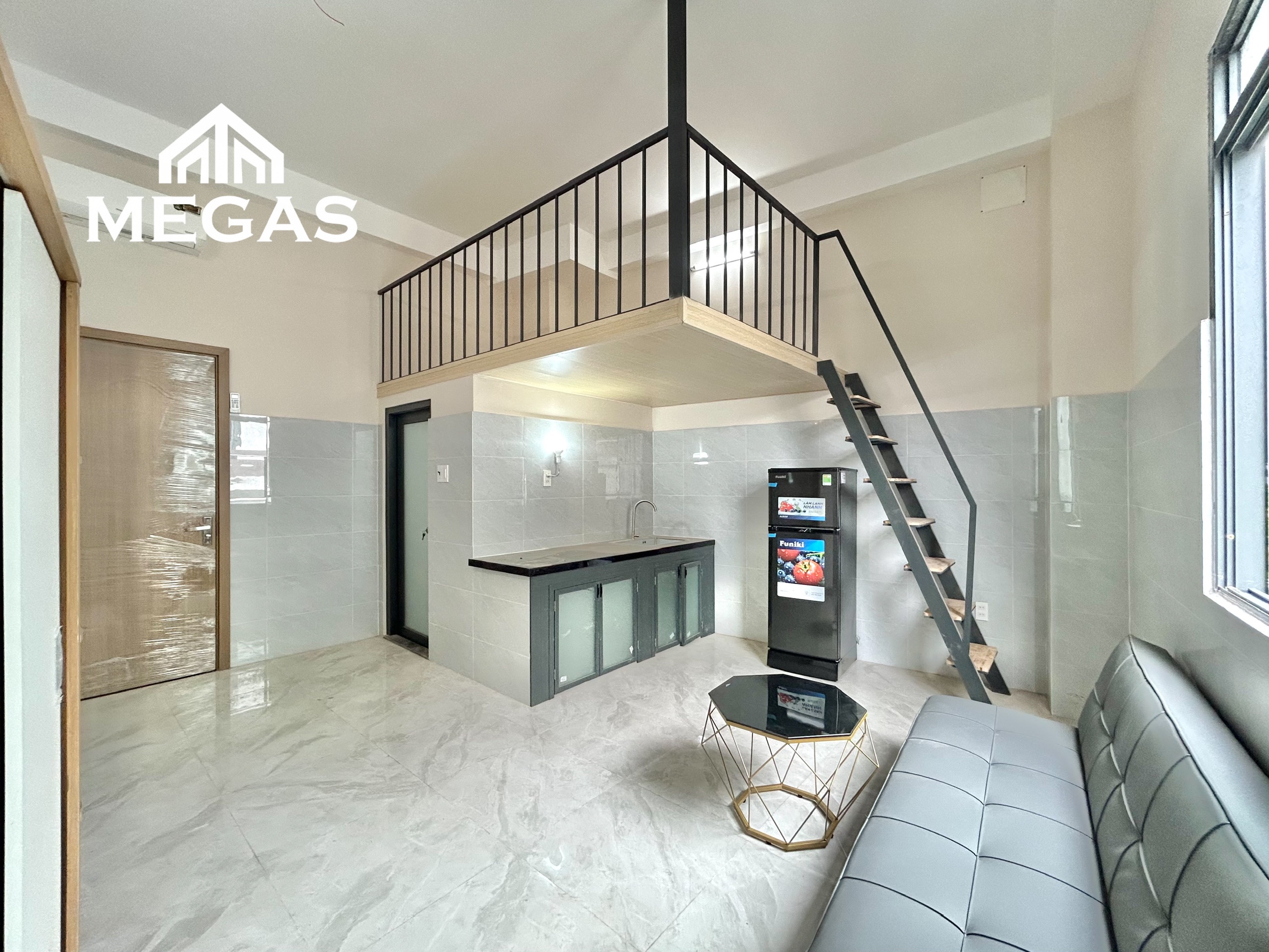 DUPLEX GÁC SIÊU RỘNG NGAY CAO ĐẲNG CÔNG THƯƠNG - NGÃ TƯ BÌNH THÁI