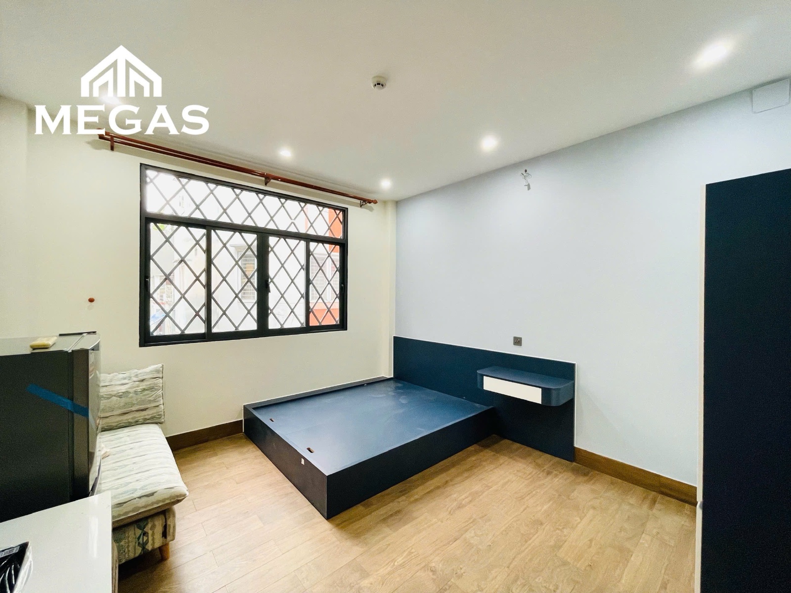 Ảnh 2 — Cho Thuê Phòng Cao Cấp Ngay Etown Cộng Hoà - Âu Cơ - Trường Chinh
