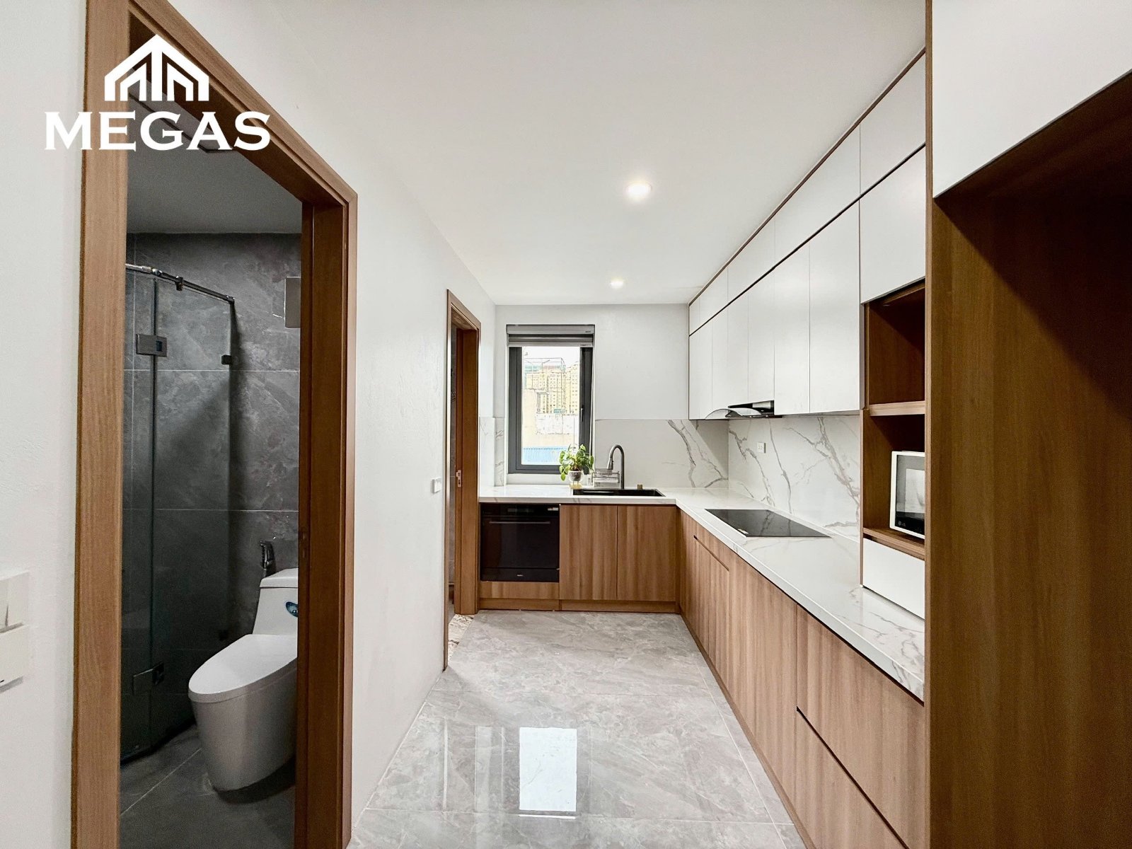 Ảnh 6 — Hiếm Có Khó Tìm! 2N1K Nguyễn Hoàng Tôn Full Đồ Đẹp Như Chung Cư Cao Cấp