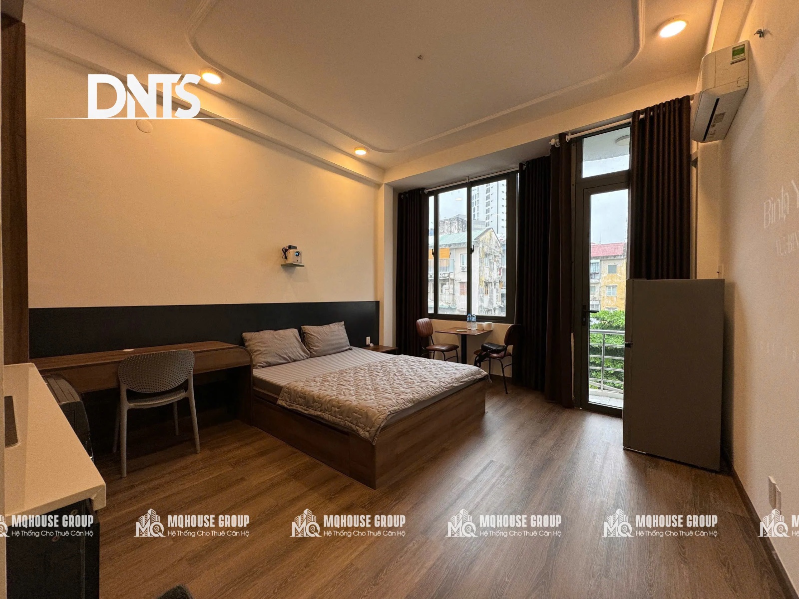 CĂN HỘ CAO CẤP_FULL NỘI THẤT ĐẦY ĐỦ TIỆN NGHI_BAN CÔNG THOÁNG MÁT_NẰM GẦN CÁC KHU ĂN UỐNG THẢ GA_NẰM GẦN SÂN BAY TÂN SƠN NHẤT