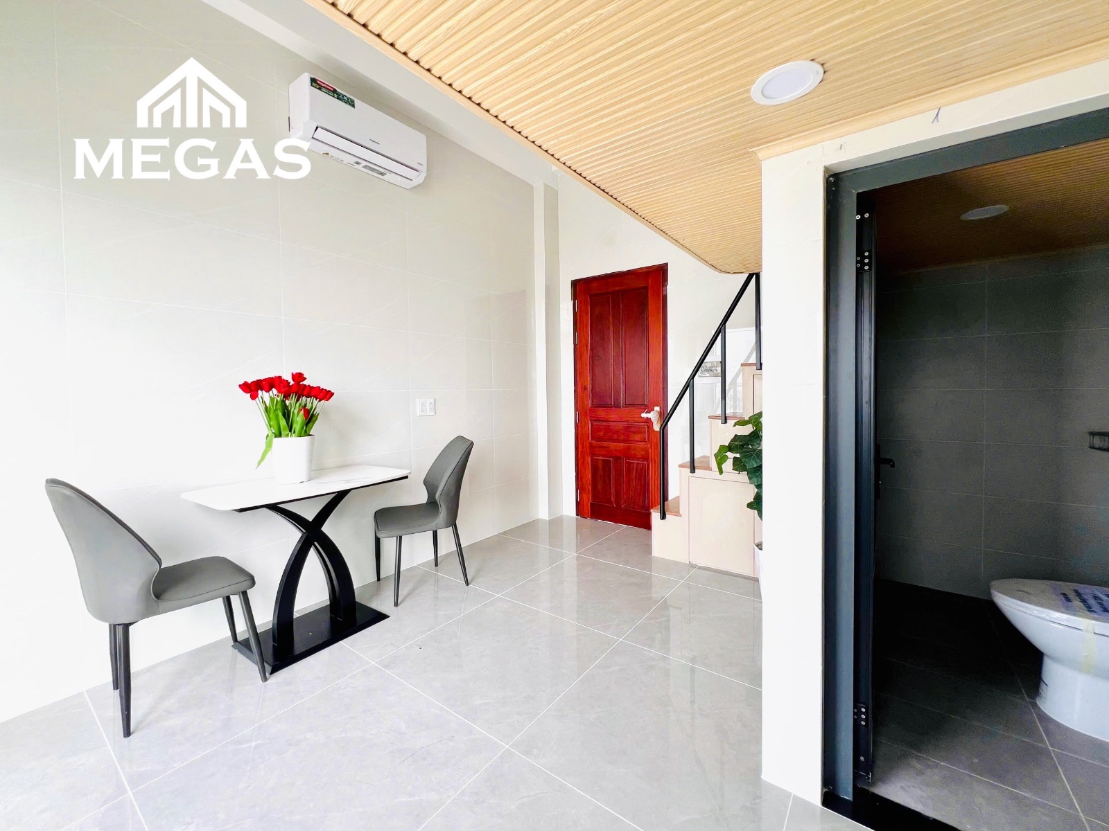 Ảnh 10 — 🏡 BÓC SEAL PHÒNG MỚI BAN CÔNG | NỘI THẤT ĐẦY ĐỦ 📍ĐẠI HỌC VĂN HIẾN