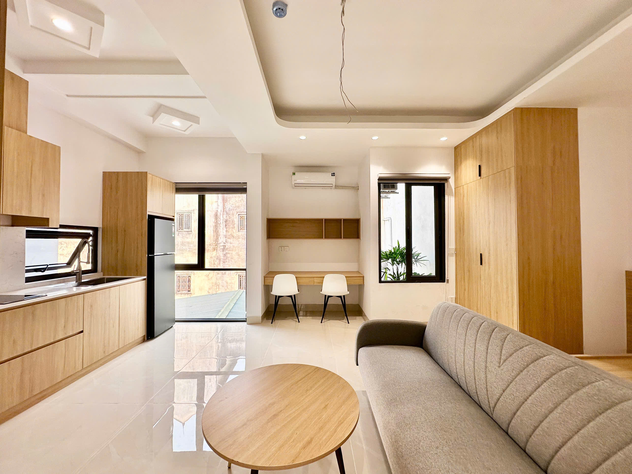 CHO THUÊ CĂN HỘ STUDIO Ở PHÚ DIỄN, BẮC TỪ LIÊM, PHÒNG MỚI TINH - FULL NỘI THẤT