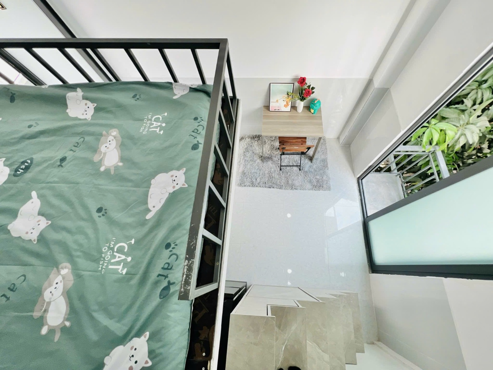 Ảnh 9 — Phòng Duplex Ban Công Thoáng Mát