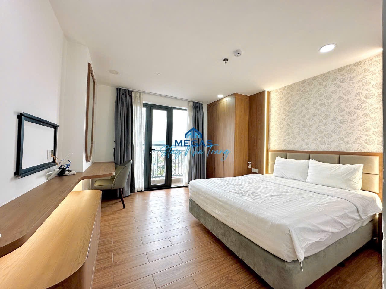 ? 13,500,000 VND/ MONTH