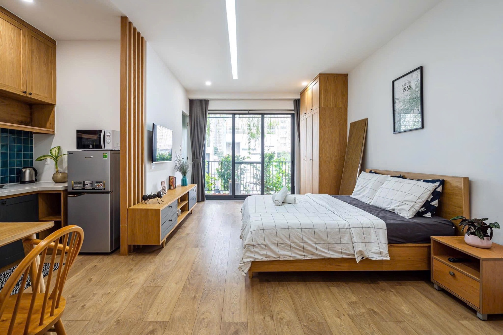 CĂN HỘ CAO CẤP, NHÀ MỚI THANG MÁY NGAY CẦU VƯỢT 3/2