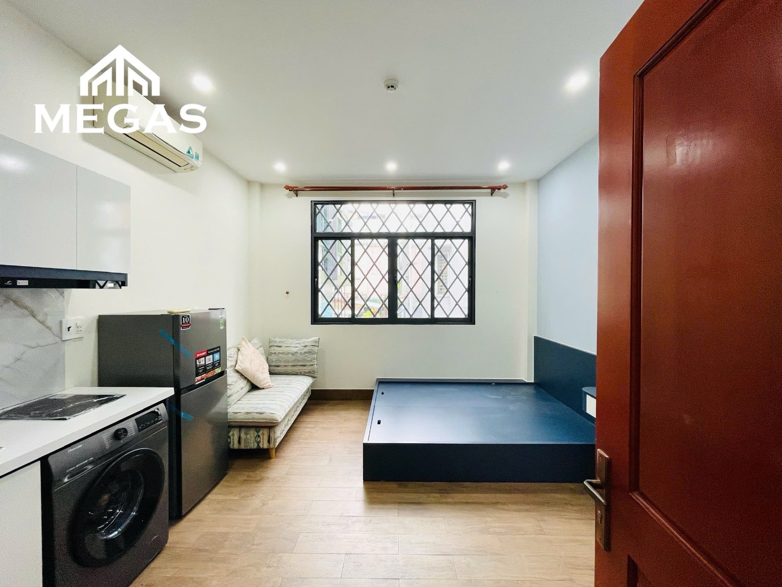 Ảnh 3 — Cho Thuê Phòng Cao Cấp Ngay Etown Cộng Hoà - Âu Cơ - Trường Chinh