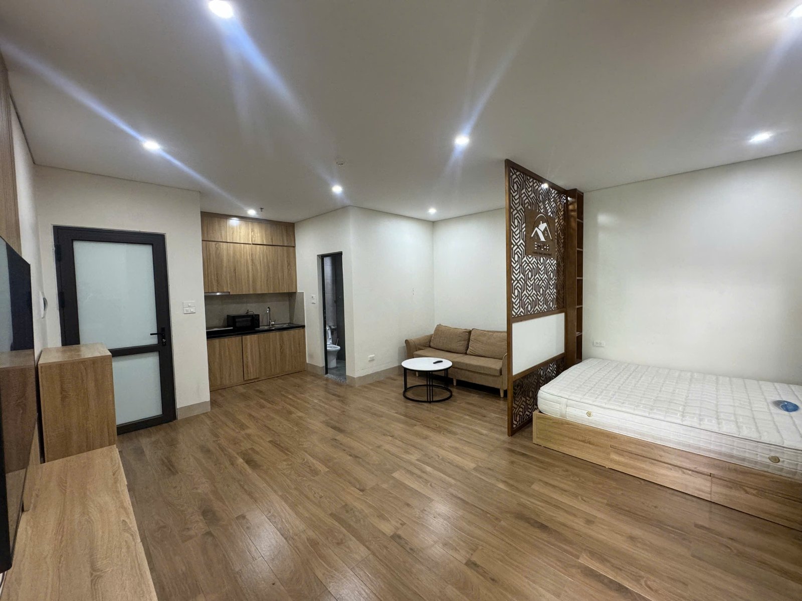 Ảnh 2 — CHO THUÊ PHÒNG STUDIO ĐẶC BIỆT TẠI ĐÀO TẤN, BA ĐÌNH