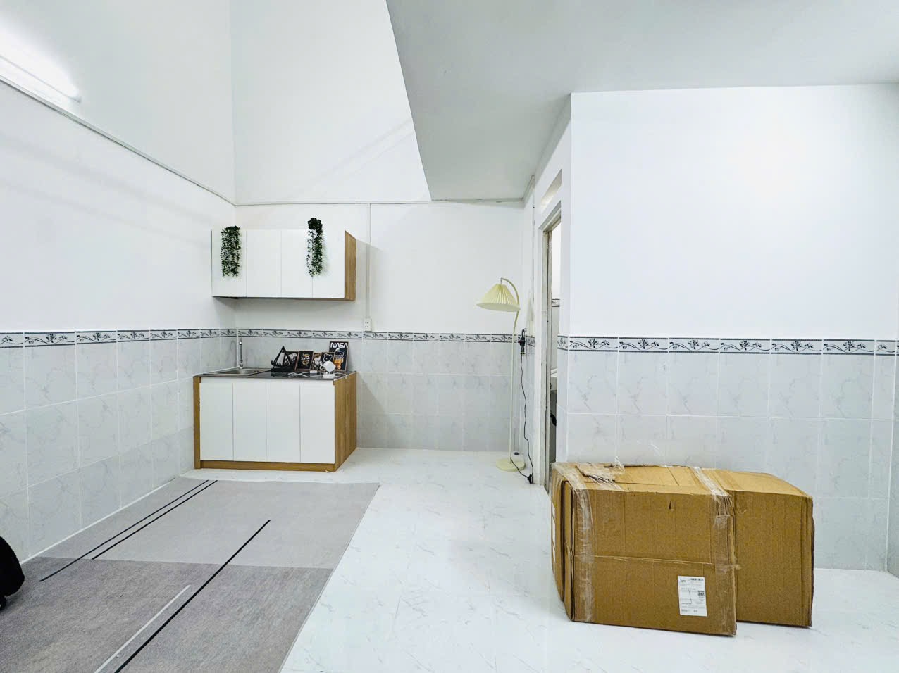 Ảnh 6 — Duplex 1 Trệt 1 Lầu Bancol - Gần Ngã 4 Bốn Xã