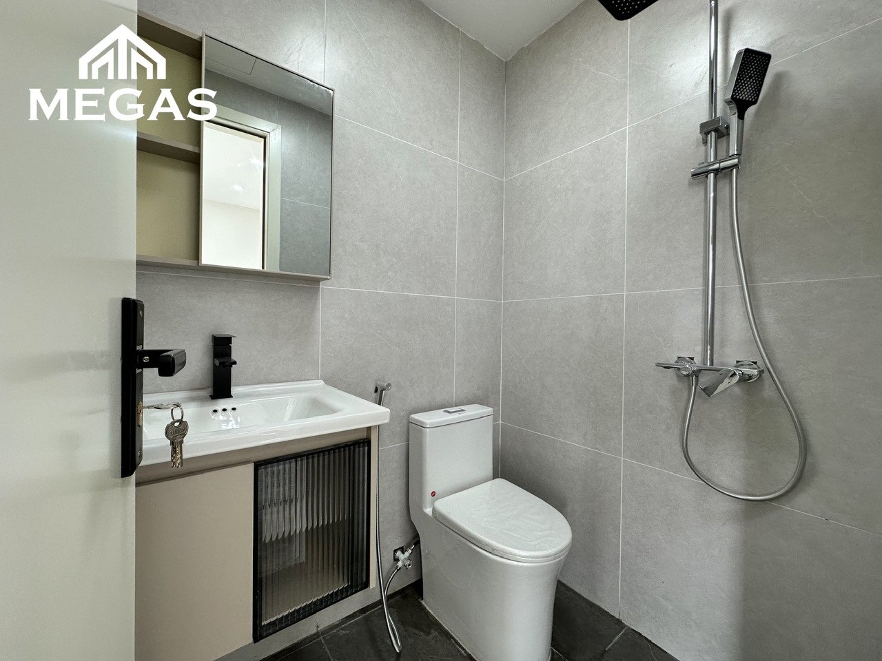 CHO THUÊ CĂN HỘ STUDIO 35M2 - BAN CÔNG THOÁNG - FULL ĐỒ TẠI HOÀNG HOA THÁM, NGAY VĂN CAO, LIỄU GIAI, THỤY KHUÊ