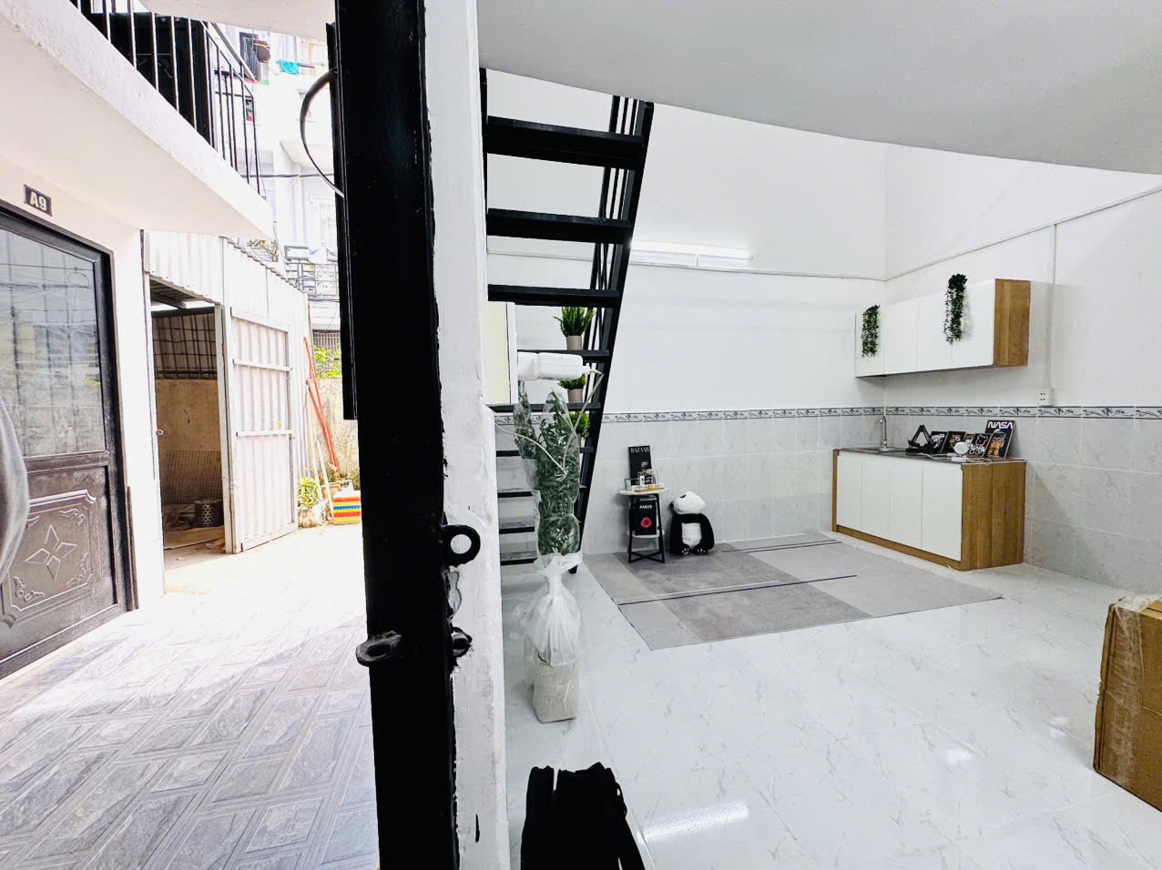 Ảnh 8 — Duplex 1 Trệt 1 Lầu Bancol - Gần Ngã 4 Bốn Xã